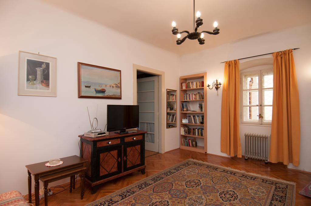 Apartment Villa Minach Волоско Екстериор снимка