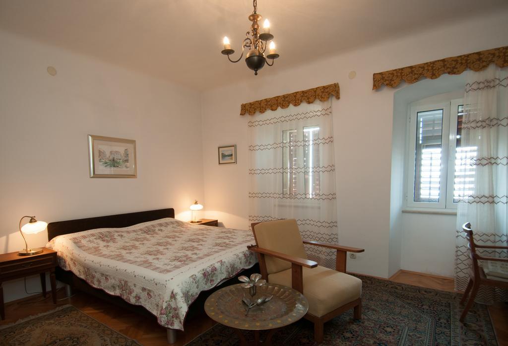 Apartment Villa Minach Волоско Екстериор снимка
